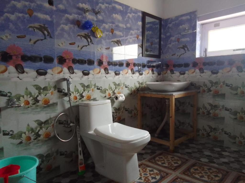 Sernang Homestay ハンダル エクステリア 写真