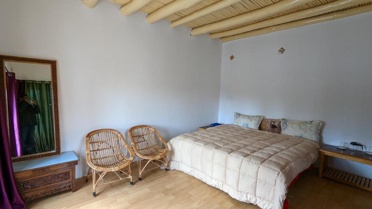 Sernang Homestay ハンダル エクステリア 写真