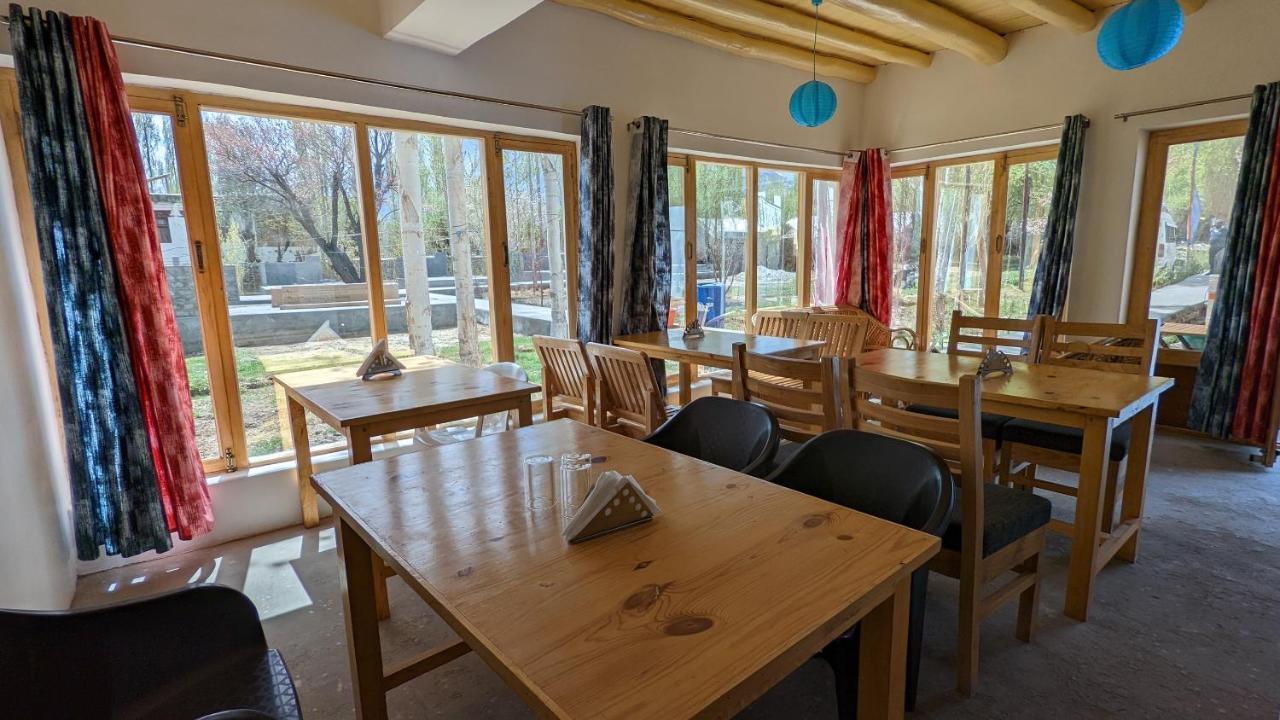 Sernang Homestay ハンダル エクステリア 写真